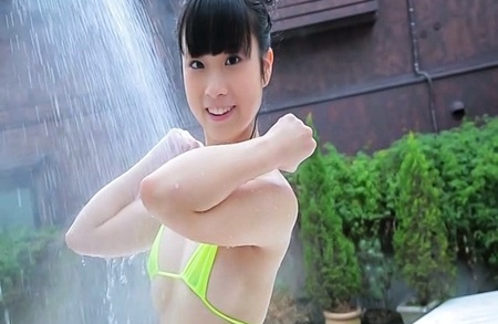 Mizuki Otsuka - Mizuki Otsuka Asian takes bikini almost off for outdoor shower